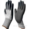 Schnitt- und pannensichere Handschuhe